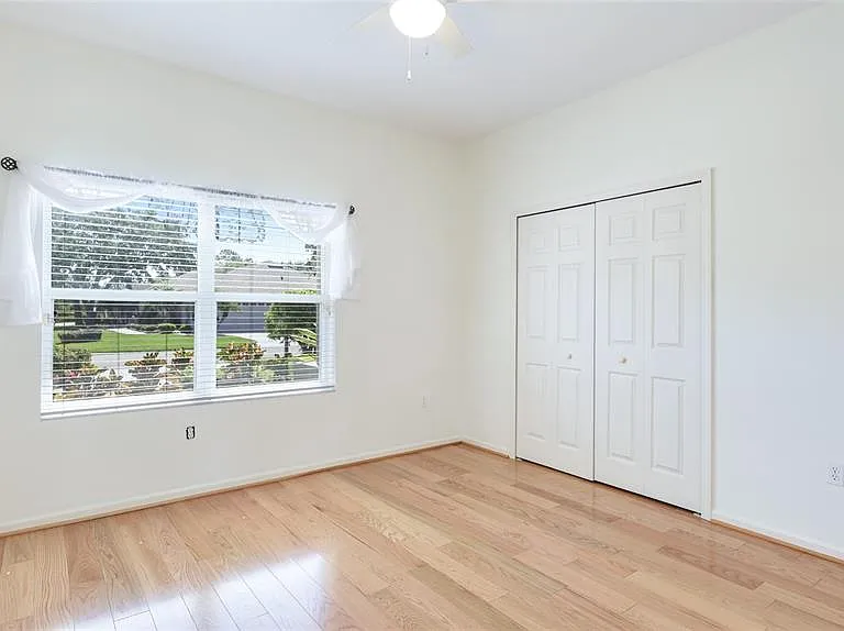 534 Oak Bay Dr — Photo 23