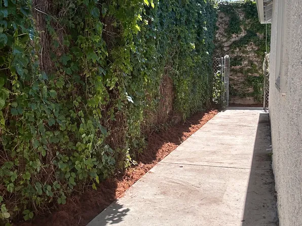 4476 Apricot Rd APT B, Simi Valley, CA 93063