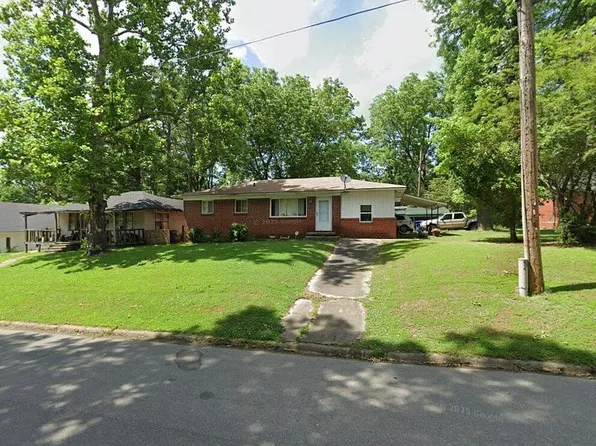 414 W Ash St, Brinkley, AR 72021