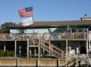 9 Bahama Dr, Wrightsville Beach, NC 28480
