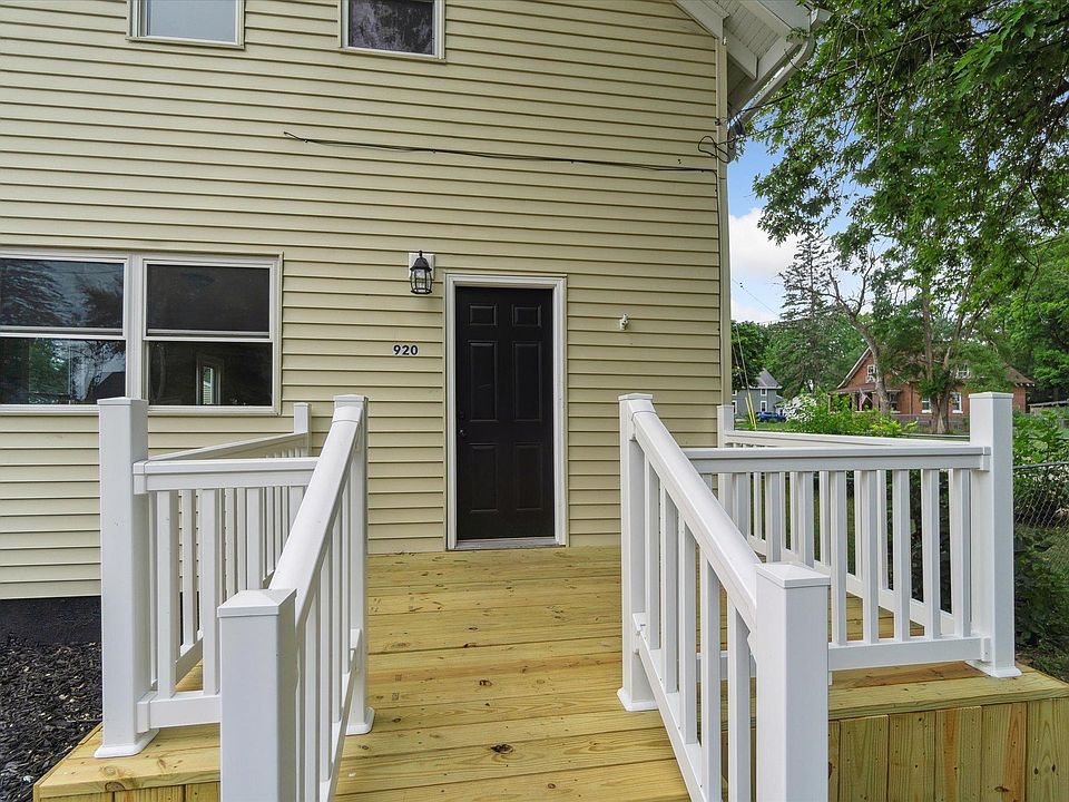 920 Shirland Ave, South Beloit, IL 61080 Zillow