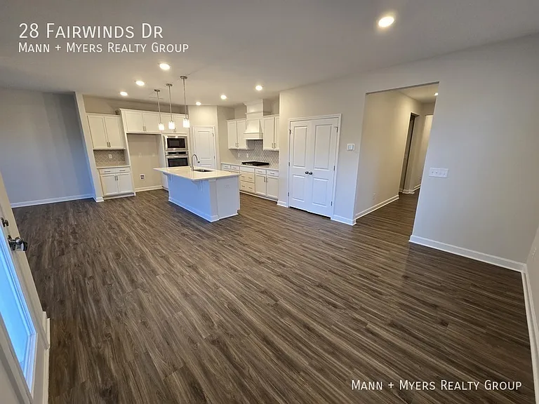 28 Fairwinds Dr — Photo 15