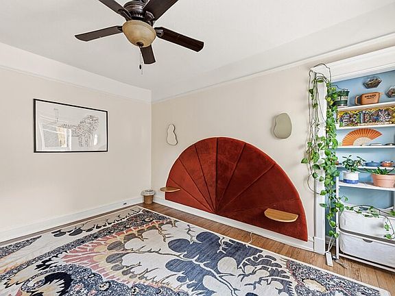 5th image of 1714 E Kane Pl Unit K