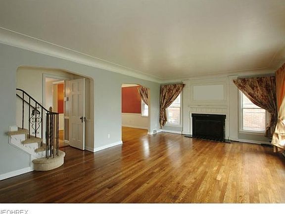 5th image of 3717 Washington Blvd