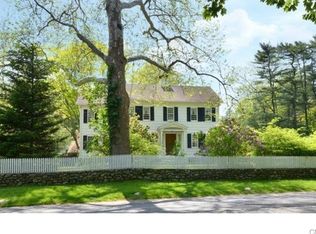 523 White Oak Shade Rd, New Canaan, CT 06840