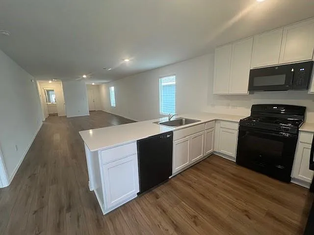 2215 Cyclone Dr — Photo 5