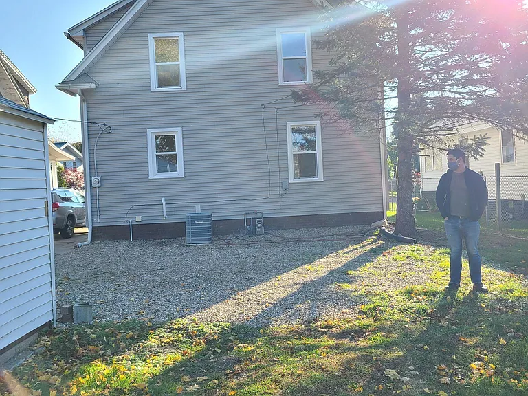 1121 Diamond Ave — Photo 24