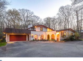 315 Cotswold Ln, Cherry Hill, NJ 08034