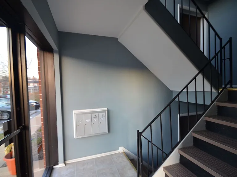 1401 Weldon Pl S — Photo 6