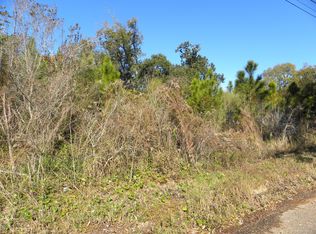 103 Spruce St, Pass Christian, MS 39571