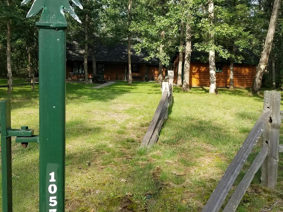 1st image of 10571 N Brookside Dr
