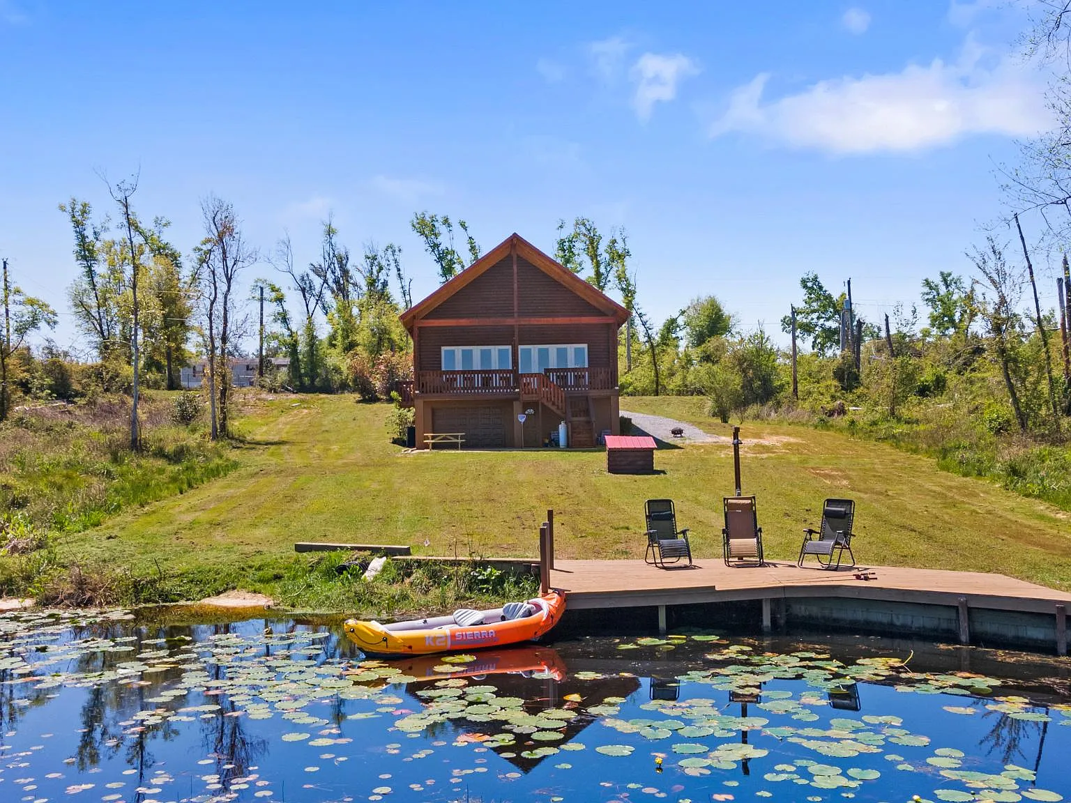 9812 Creek Bank Dr — Photo 1