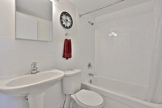 60 Mountview Ave — Photo 9
