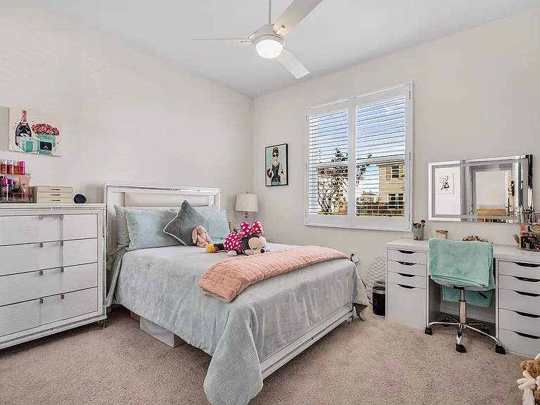 2516 Osprey Peak Way — Photo 27