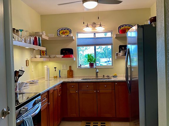 5th image of 4595 Chancellor St NE