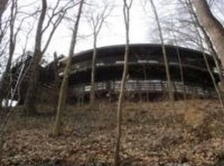 458 Hidden Valley Ln, Cincinnati, OH 45215