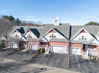 6 Dexter Rd UNIT 6, Foxboro, MA 02035
