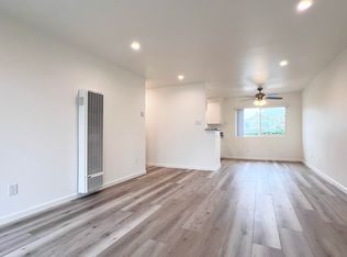 3207 W Ball Rd #22, Anaheim, CA 92804