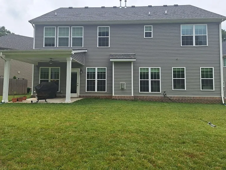 1106 Snowy Peak Ln — Photo 2