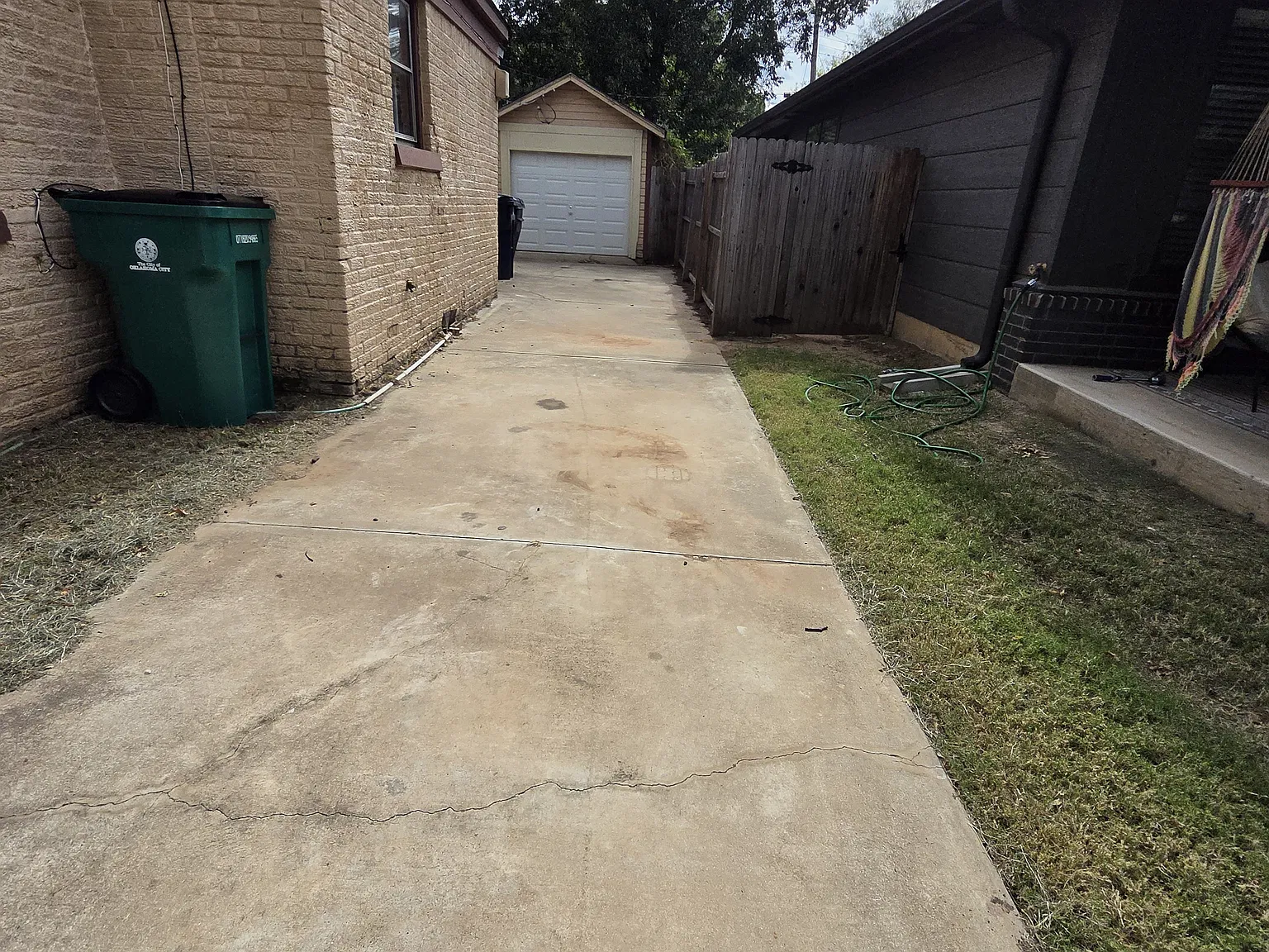 3 bed, 1437 sqft, $1,300 — Photo 3