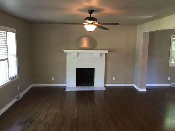 5th image of 3504 Newport Dr