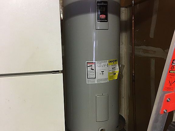 Almost new hot water heater