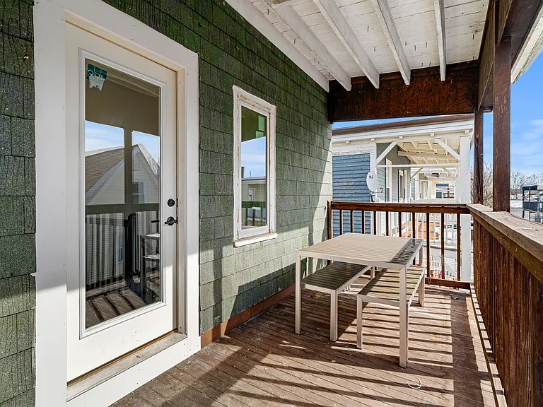 21 Sudan St #3 — Photo 13