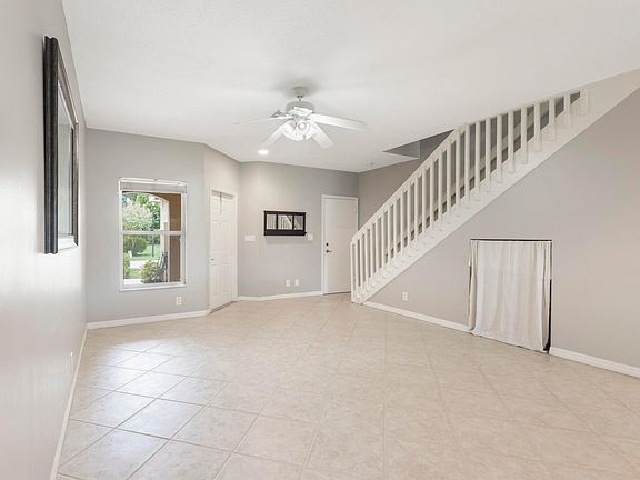 5th image of 1527 Barrymore Court