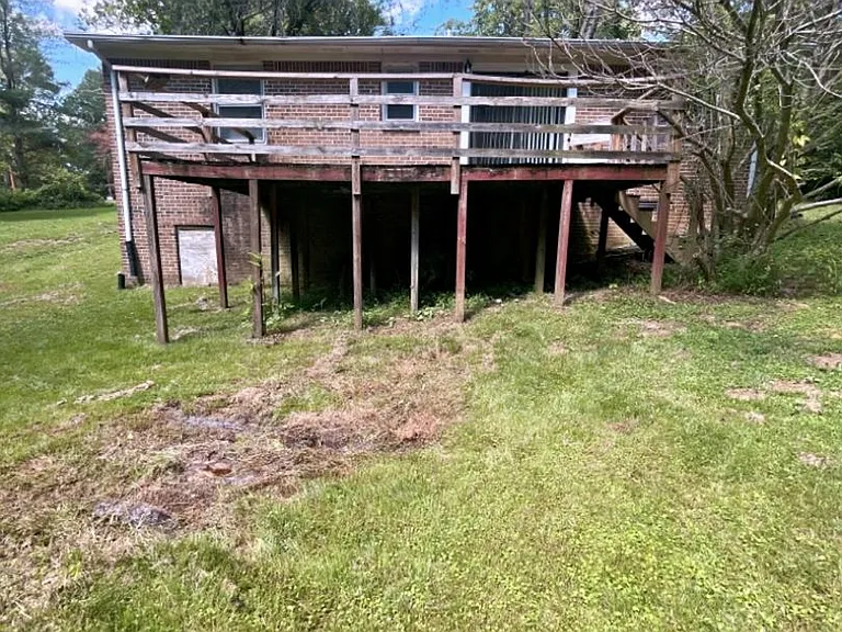 2050 Wildwood Rd — Photo 6