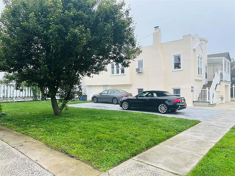 105 Mitchell Ave #UPPER — Photo 4