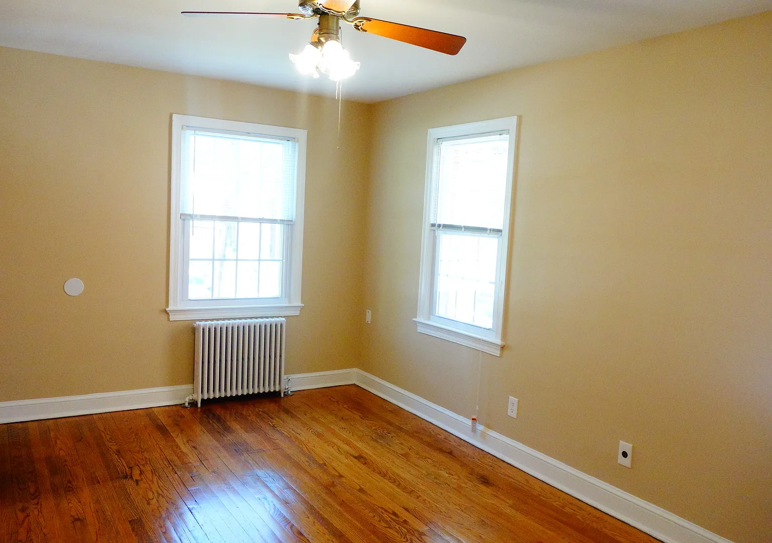 8401 Greenwood Avenue D&G Group Llc — Photo 2