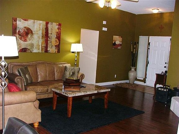2nd image of 7022 Thunderbird Dr