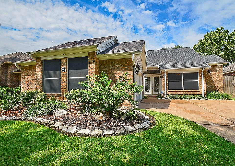 1st image of 2119 Walnut Grove Ln