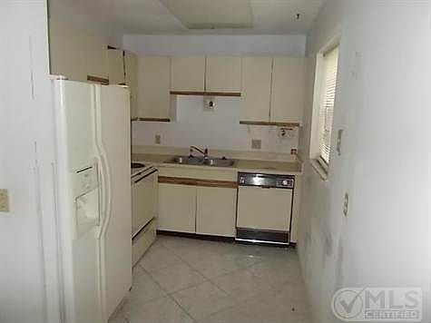 3rd image of 26 Lake Vista Trl APT 105