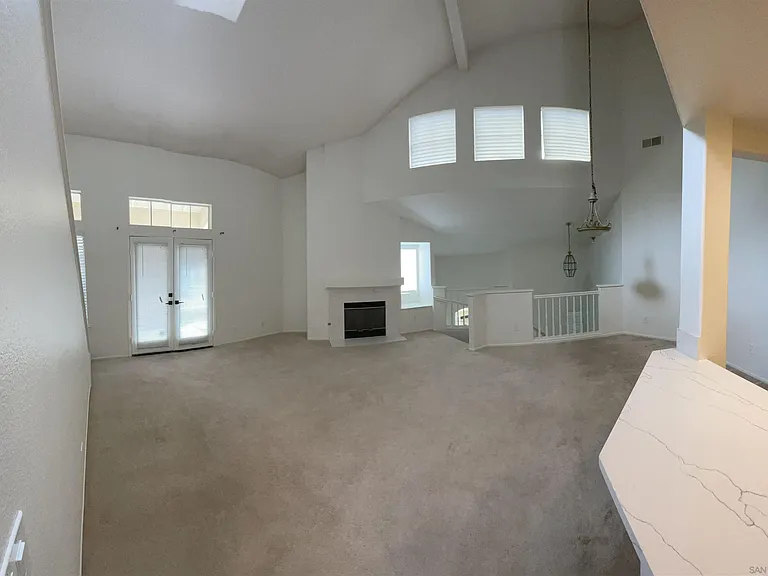 11367 Provencal Pl — Photo 2