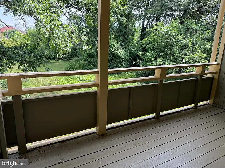 7260 Donnell Pl — Photo 12