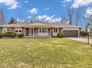 370 Station St, North Middlesex, ON N0M2K0