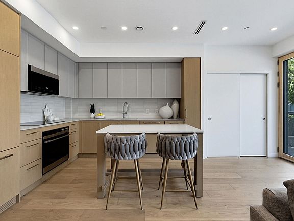 2nd image of 60 E 17th Ave #1
