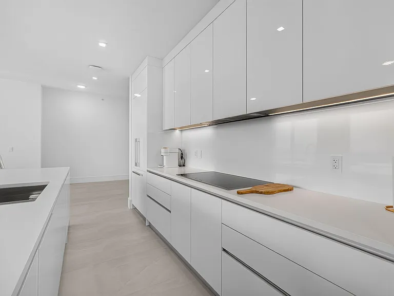 220 Lake Shore Dr #1702 — Photo 6