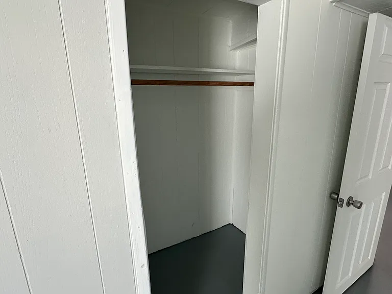721 Main St — Photo 14