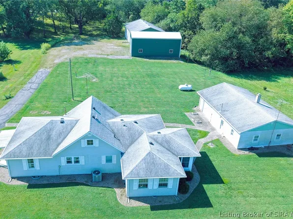 1470 Oak Street NE, New Salisbury, IN 47161