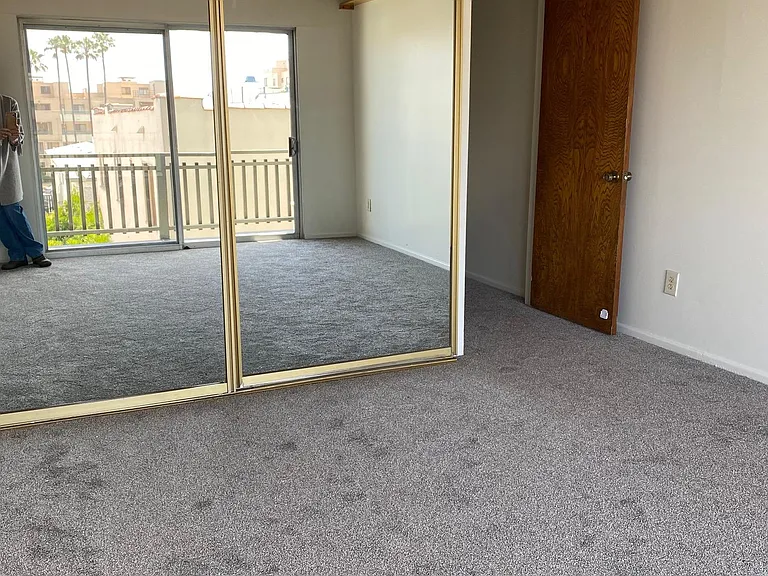 405 N Broadway #B — Photo 7