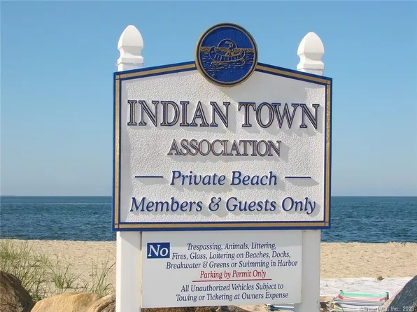 9 Captains Ln, Old Saybrook, CT 06475