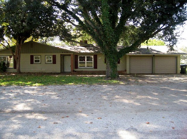1st image of 542 Sunset Dr