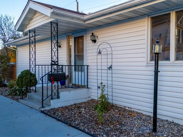 211 14th St NE, Rochester, MN 55906