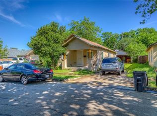 1409 E Davis Ave, Fort Worth, TX 76104