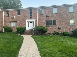 14 Troy Dr APT C, Springfield, NJ 07081