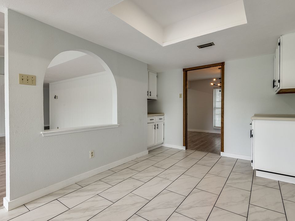 1st image of 4931 S Colony Blvd