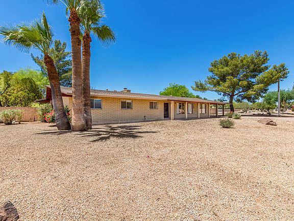 Side view - Large lot with privacy