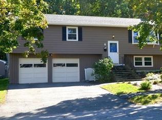 2 Raylen Ave, Peabody, MA 01960